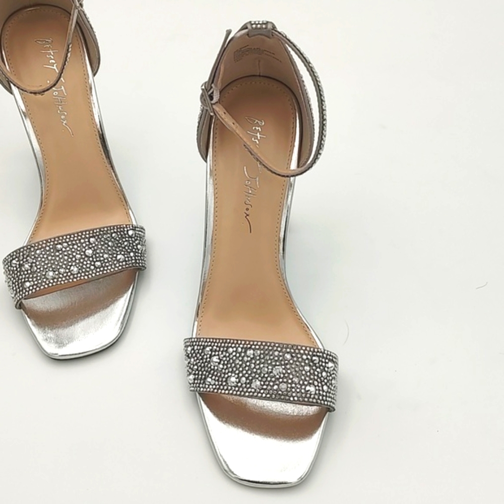 Betsey Johnson Silver Rhinestone Rina Heels 8.5 New - Picture 8 of 15